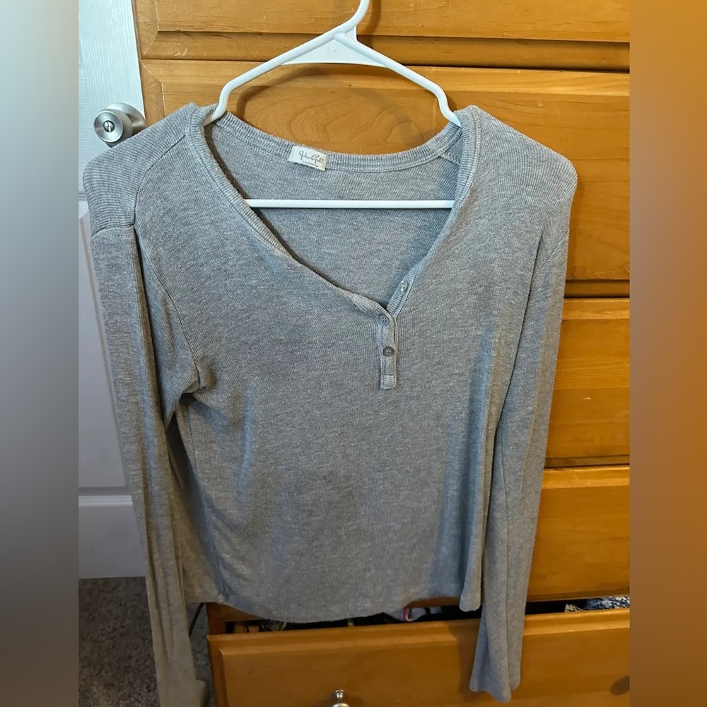 john galt long sleeve grey top